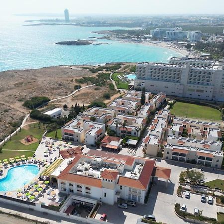 Aktea Beach Village Ayia Napa Eksteriør billede