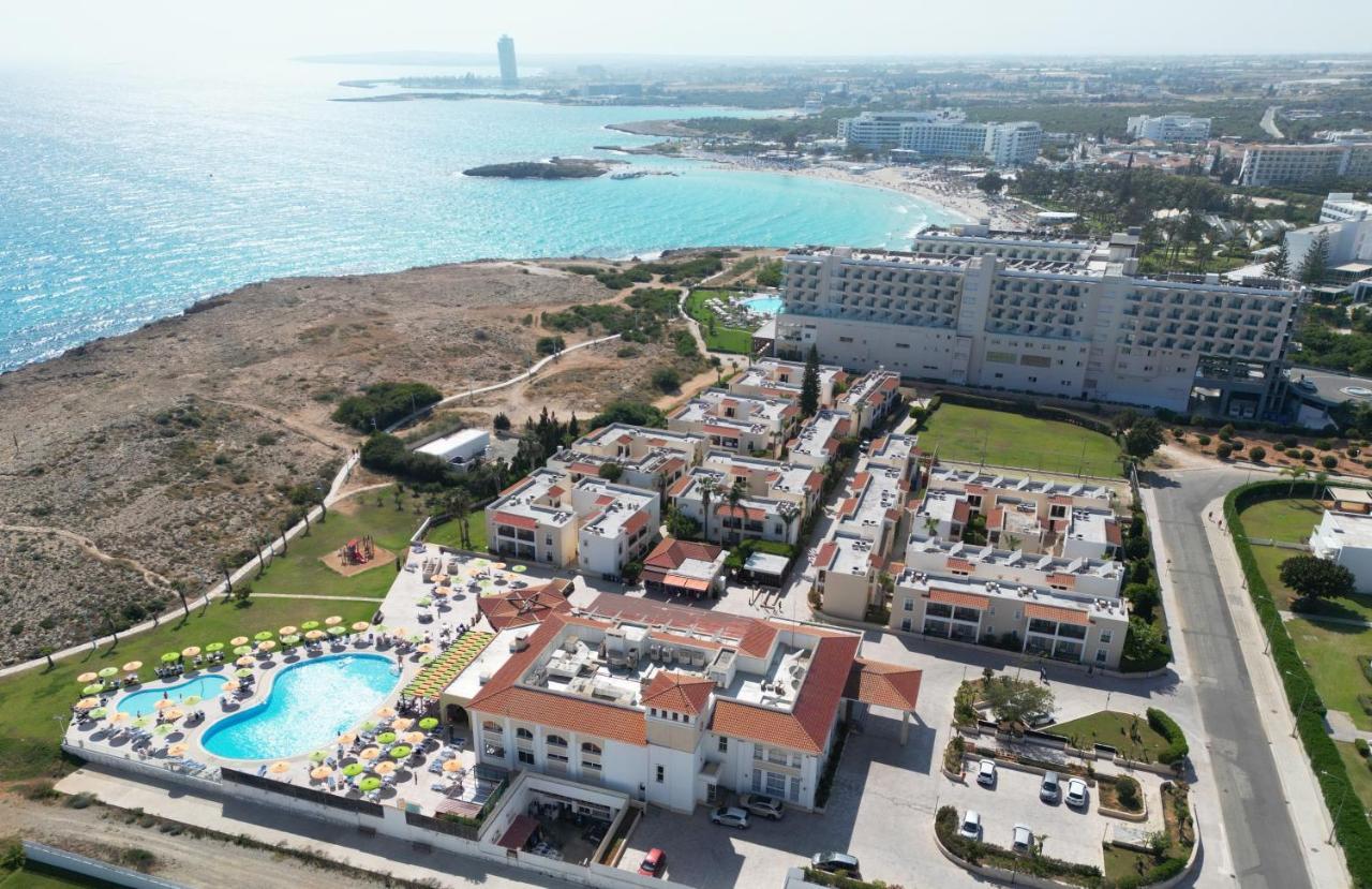 Aktea Beach Village Ayia Napa Eksteriør billede